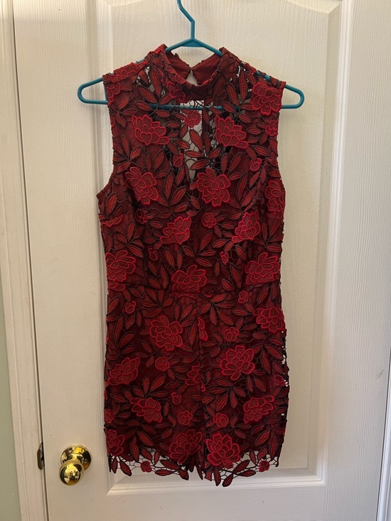 Guess Dresses & Skirts - Guess Red Floral Lace Mini Dress